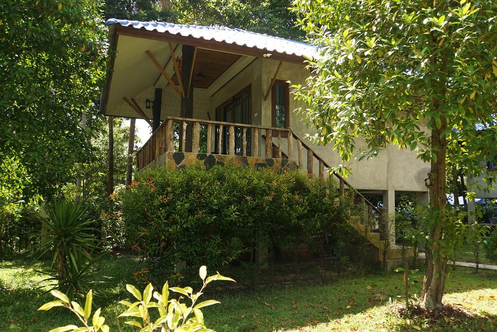 Wonderland Healing Center Hotel Ko Pha Ngan Buitenkant foto