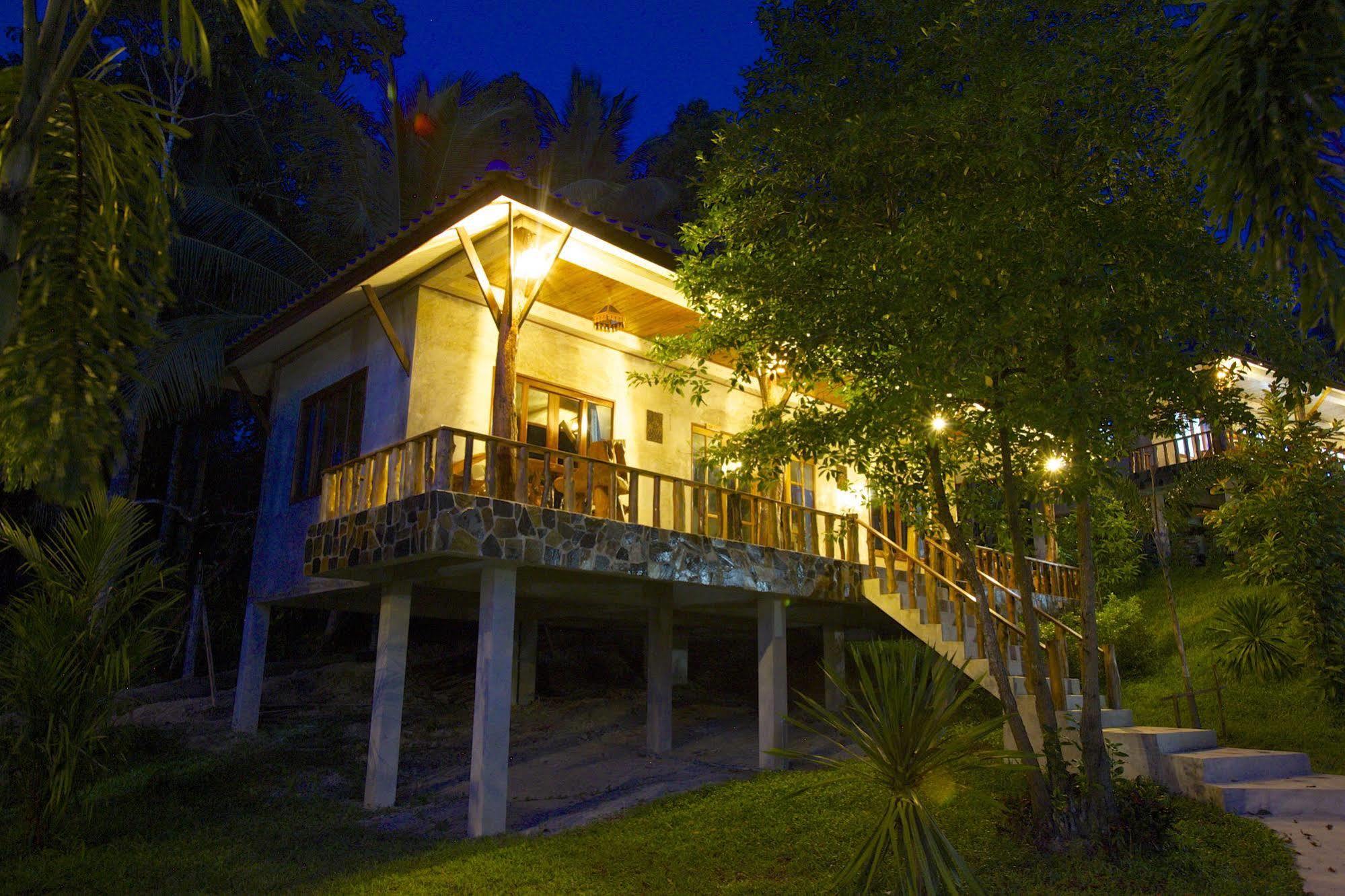 Wonderland Healing Center Hotel Ko Pha Ngan Buitenkant foto